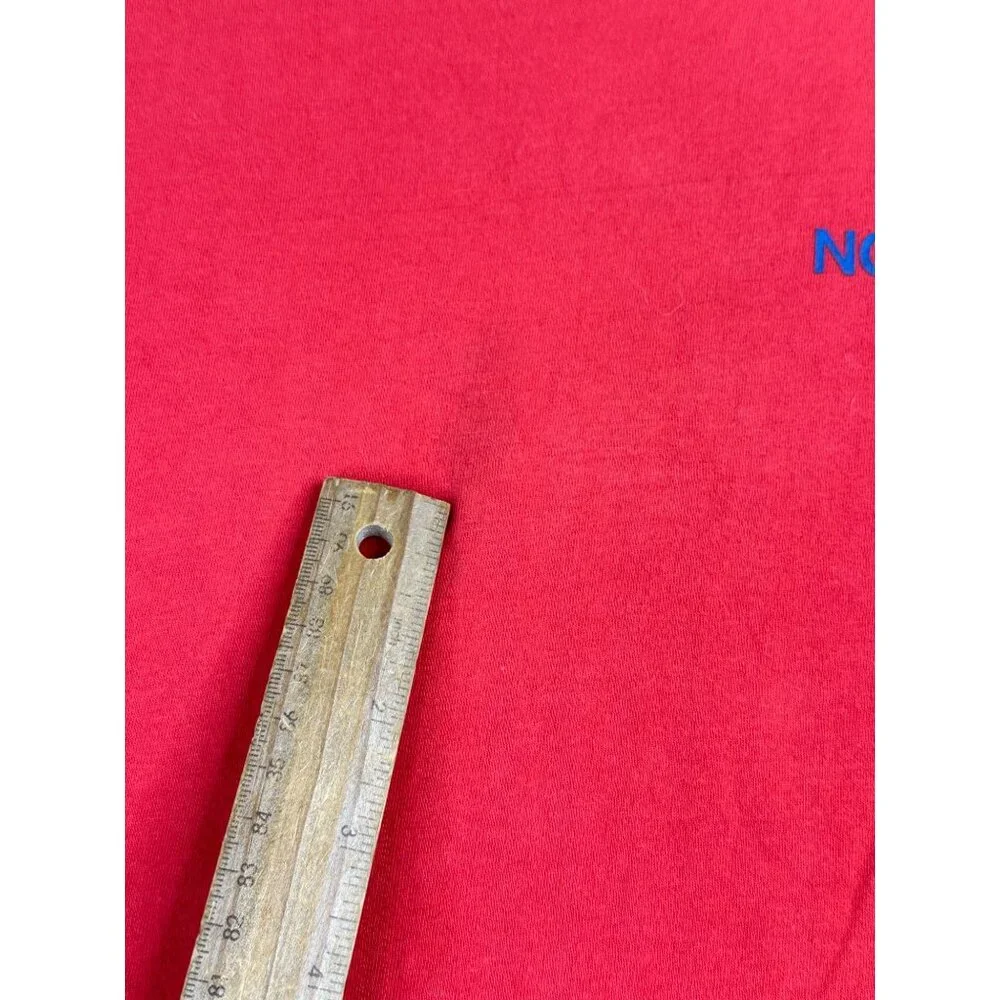 The North Face Mens Short Sleeve Shirt size Large‎ Red